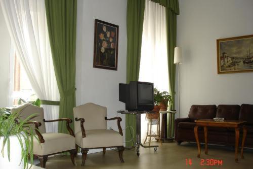Casa de hóspedes Excelsior 2*